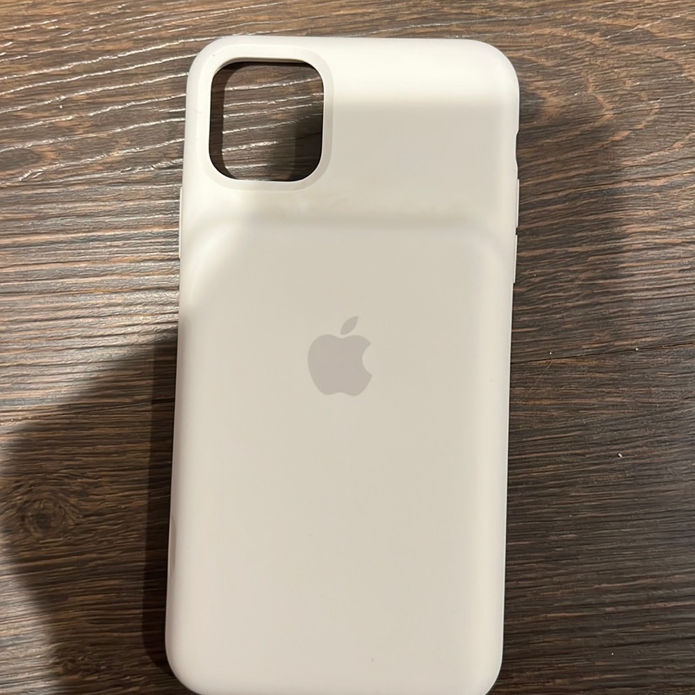 Iphone 11 pro max charger case